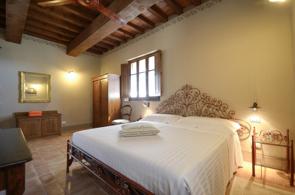 Podere Carceroni Poggi del Sasso Habitación foto