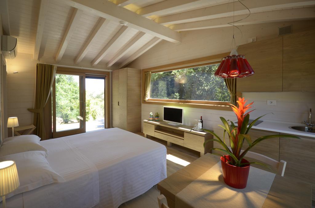 Podere Carceroni Poggi del Sasso Habitación foto